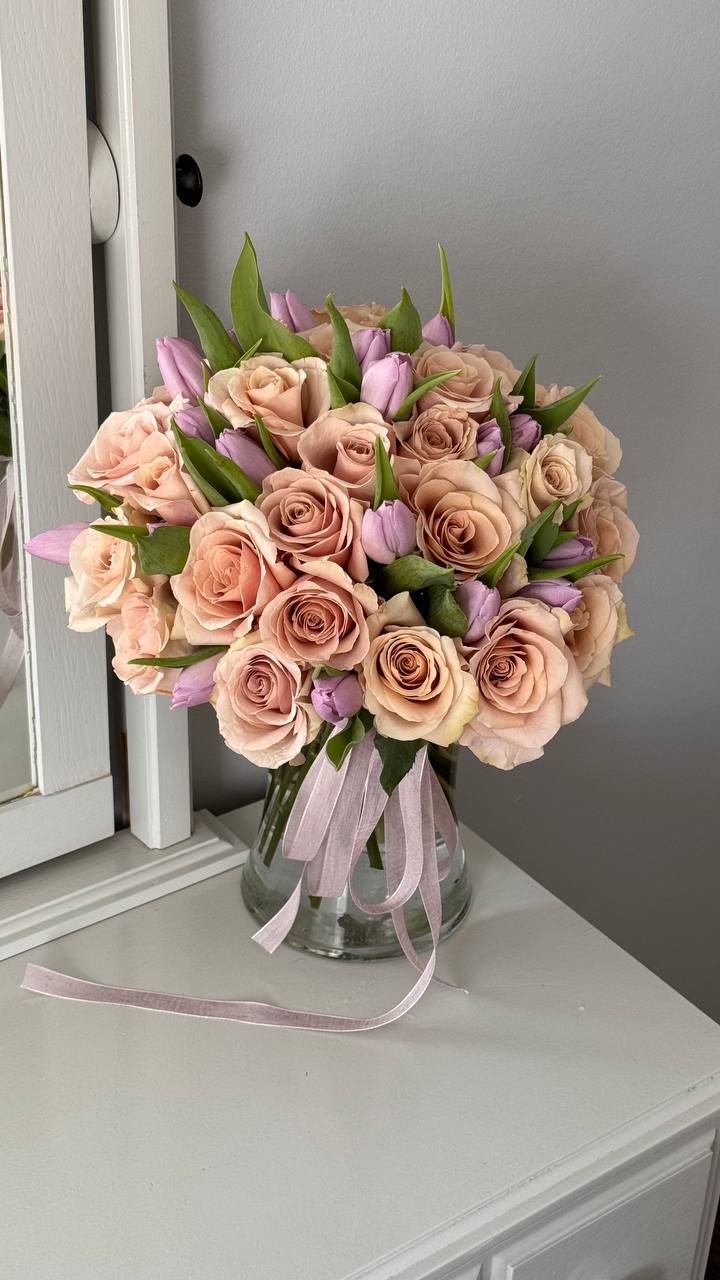 Romantic bouquet detail